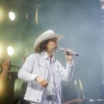 Marco Antonio Solís Instagram - Muchas gracias a mis hermanitos de Cancún por tan grandiosa noche que vivimos con el tour #EternamenteAgradecido el sábado pasado. Me sentí muy contento con el recibimiento que le dieron este servidor. Que Dios los siga bendiciendo con esa energía de la cual me llevo un gran recuerdo y les dejo mi profunda admiración. Cancún, Quintana Roo