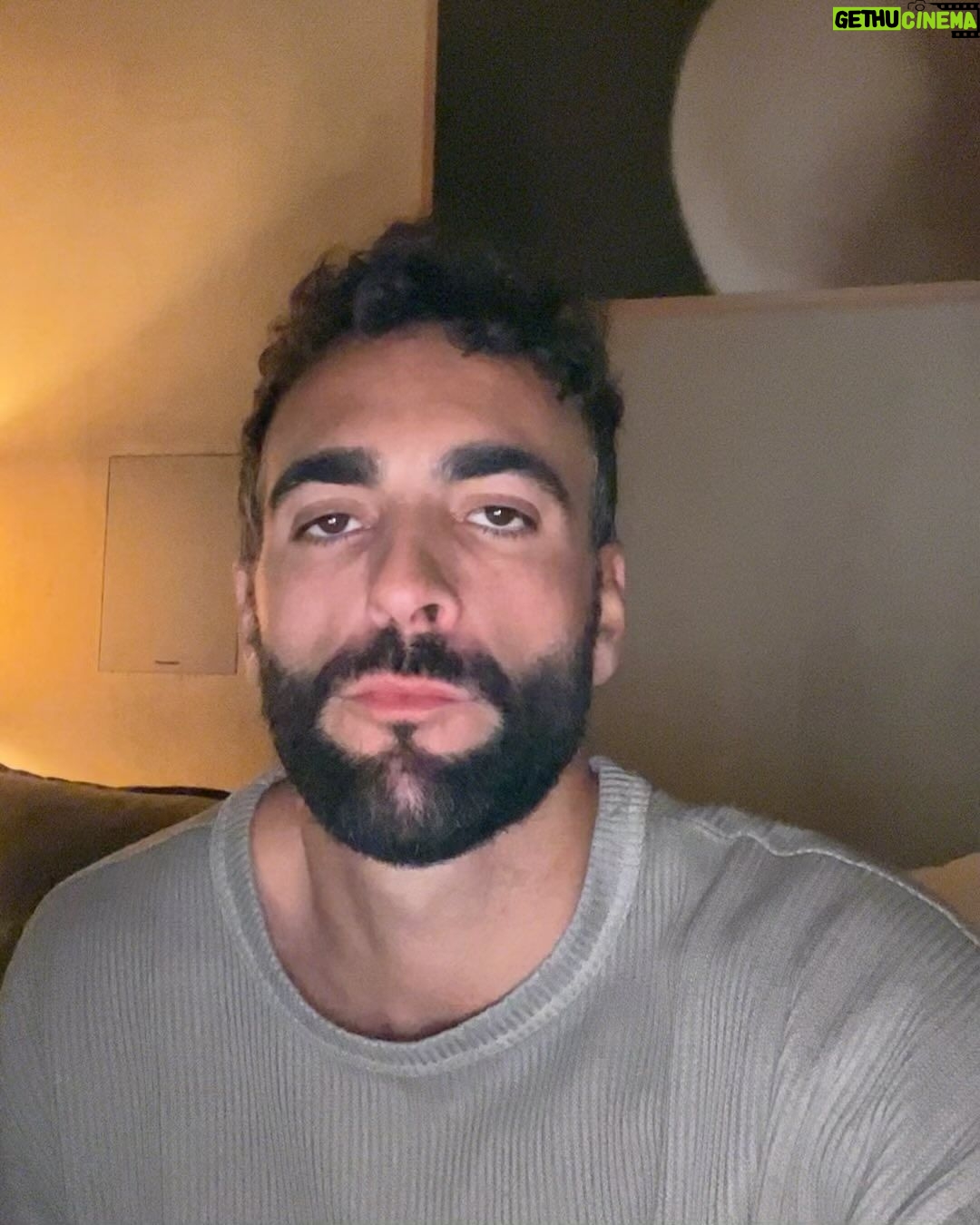 Marco Mengoni Instagram - Oggi a mezzanotte saranno due anni di MATERIA.. Ma quanto ci siamo divertiti? Il 15 dicembre esce un'edizione speciale di MATERIA nella versione unica con i tre vinili. Da ora in pre order! #MATERIA ❤️