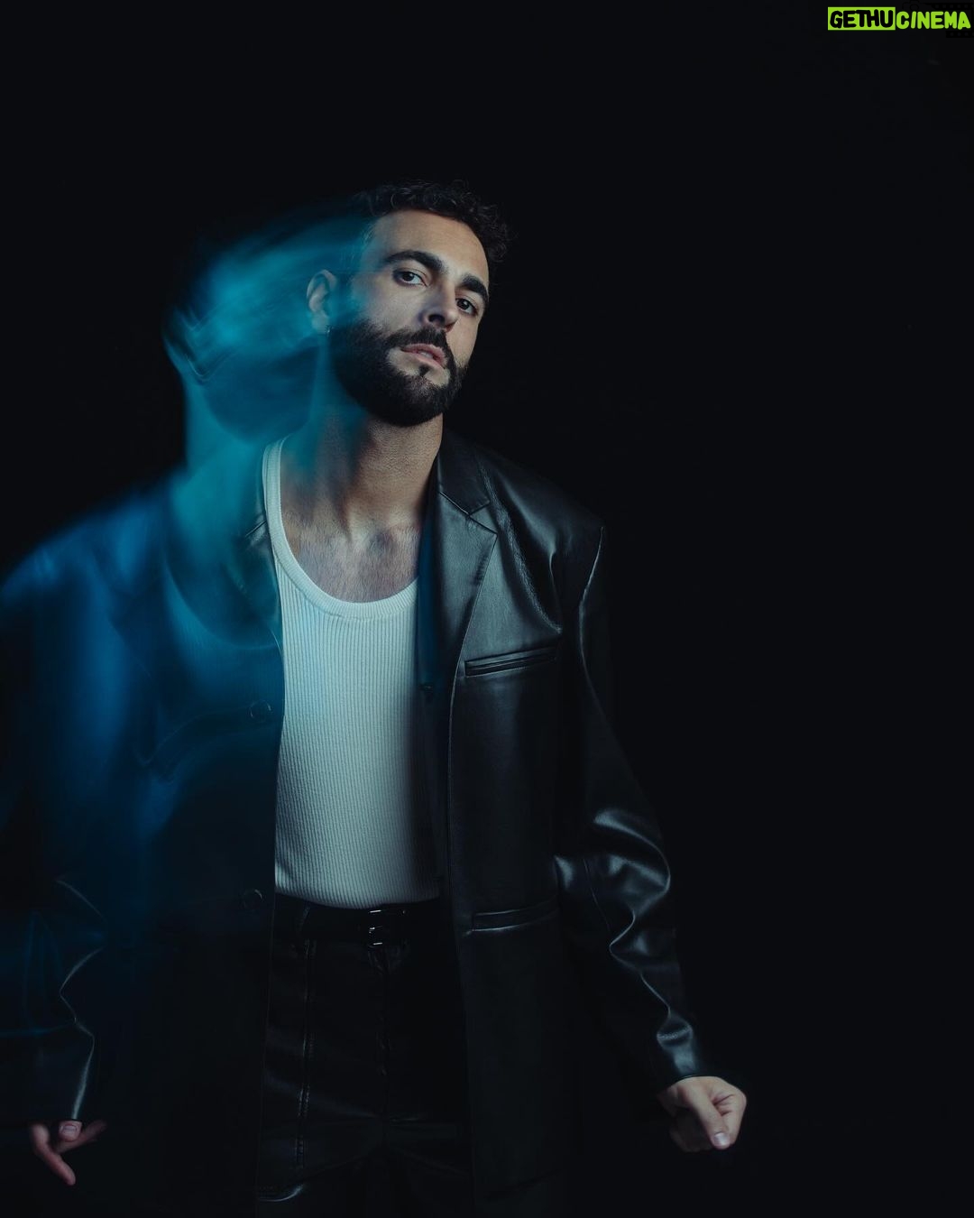 Marco Mengoni Instagram - Due Vite Quinto Platino 💿💿💿💿💿