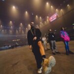 Marco Mengoni Instagram - I primi palazzetti in Europa.. scoperte, città, sorrisi e connessioni che si evolvono con chi c'è da sempre e con chi si è aggiunto da poco.. una libertà che rimarrà! Mi sento onorato a viverla e per questo vi ringrazio, famiglia d’instancabili girovaghi e ringrazio voi, che da quasi 14 anni ci permettete di vivere questa bellissima energia ❤️