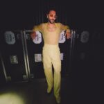 Marco Mengoni Instagram - #MengoniEuropeanTour comes to you! Bist du bereit, Frankfurt?