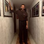 Marco Mengoni Instagram - Work work work Day and night @sanremorai #Sanremo24