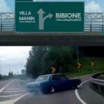 Marco Mengoni Instagram - Nuvole nel cielo Marcello Siamo arrivati a Bibione 😎❤️🙏 #MarcoNegliStadi2023