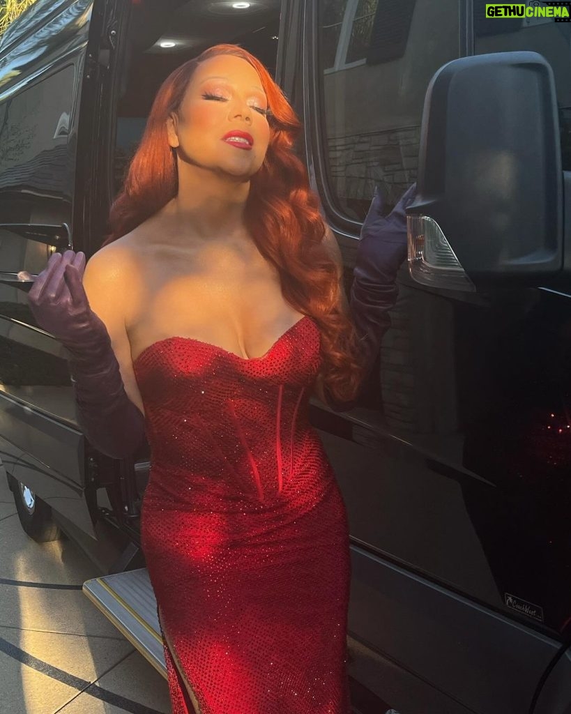 Mariah Carey Instagram - Happy Halloween! 🎃 #notyet