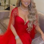 Mariah Carey Instagram - This tour has given me memories that will last a lifetime! I’m so grateful to everyone who made it happen - the creative team, crew, band, dancers, singers, the incredible guests and of course YOU - the fans! I love you!! Early Merry Christmas One and All! ❤️🎄🎁