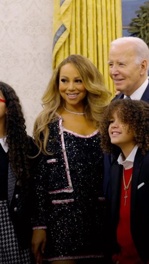 Mariah Carey Instagram - It’s time!
