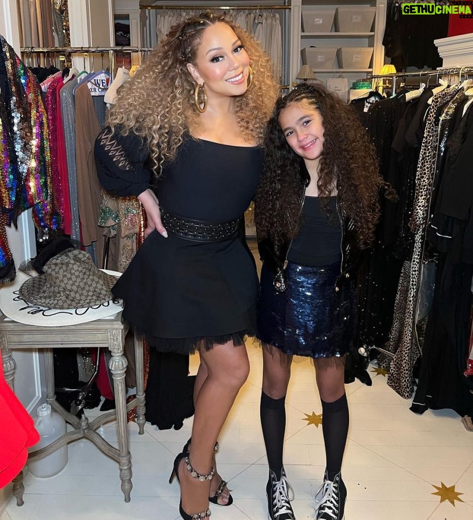 Mariah Carey Instagram - Roe Roe Diva!👑…And MImi!!🦋💎