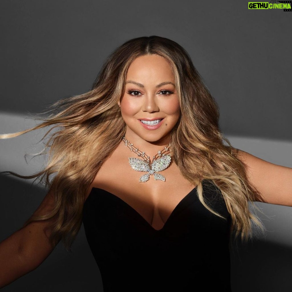 Mariah Carey Instagram - Introducing: Happy Butterfly by @Chopard x Mariah Carey 🦋 I’m so grateful to Caroline Scheufele for her boundless creativity and bringing this collection to life. I never thought this metaphor that has become synonymous with me could be immortalized in such a beautiful, and delicate way. Happy 25th anniversary Butterfly. Thank you @Chopard ❤️
