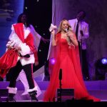 Mariah Carey Instagram - Same me, same venue, different day! 🎄❤️ Always keeping it festive @thegarden! 🎅🏻🎁 1st picture: on stage at MSG on Dec. 10, 1993 2nd picture: on stage at MSG on Dec. 9, 2023