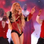 Mariah Carey Instagram - Night 1 @hollywoodbowl - we made it snow in LA!! ❄️❄️❄️ Thank you for such a special night, let’s do it again tomorrow! 🎉🎄❤️ 📸 Randall Michelson