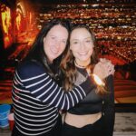 Marimar Vega Instagram - Mi mamá me llevó a ver a la bichota 😅!!! Y me la pasé bomba !!! Estadio Azteca