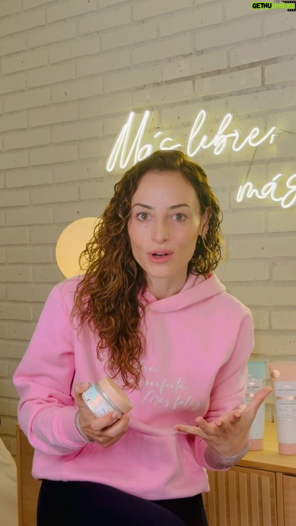 Marimar Vega Instagram - Porque ? Y para que ? Sacar una línea de productos para el cabello! Todas sus dudas en este video ! #maslibresmenosperfectasmasfelices En mi perfil encuentra el link para ver las opciones de compra!