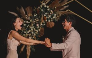 Marimar Vega Instagram - Felices dos años de casados !! 
En donde definitivamente la paz no ha sido sinónimo de aburrimiento. 
Gracias por hacer que nuestro matrimonio sea un lugar seguro para SER . 
Gracias por ser mi amor bonito el que siempre soñé ✨
Te amo @jero_rod