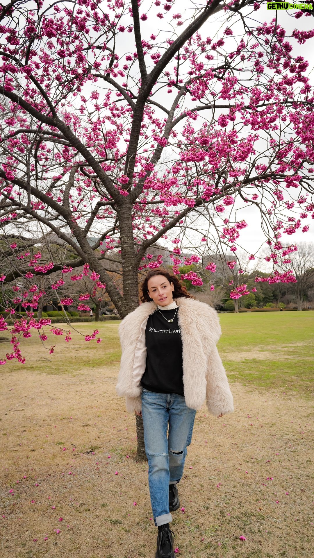 Marimar Vega Instagram - Que hermoso viajar contigo @jero_rod Y que hermosas fotos nos quedar谩n para el recuerdo 馃摳鉂わ笍 Jap贸n - 鏃ユ湰