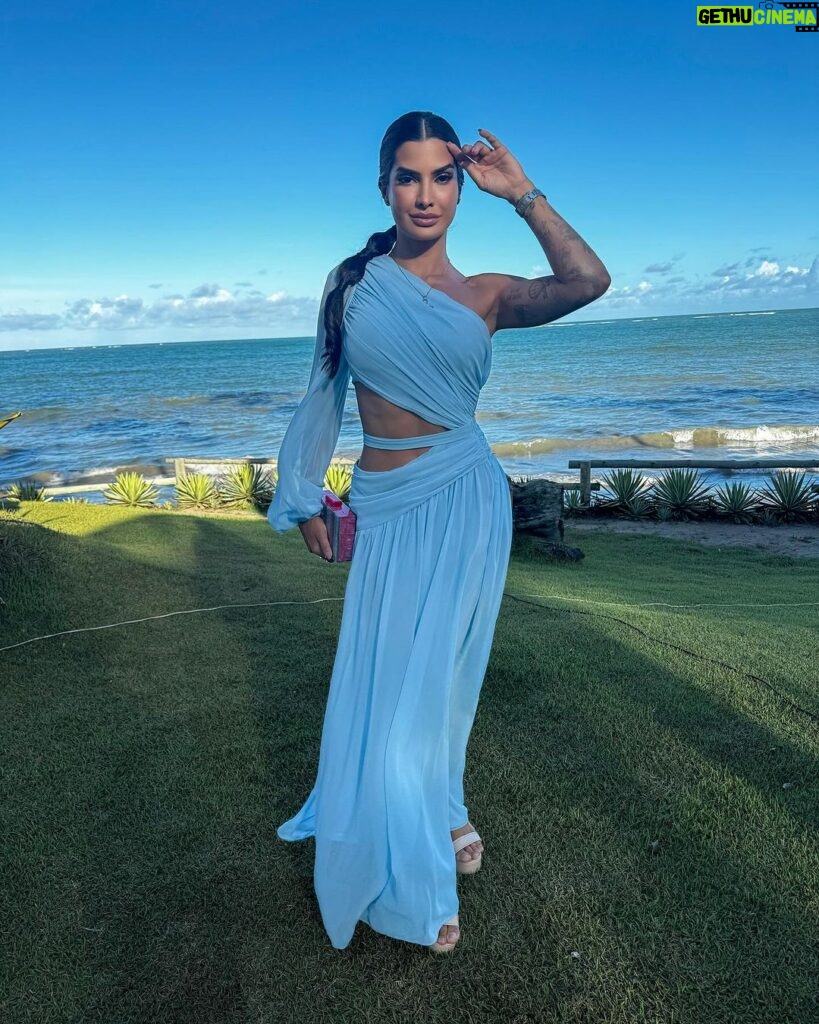 Marina Ferrari Instagram - Casando mais uma amiga de infância! DIA ESPECIAL 💍🫶🏽 Look @lojataniabastos Produção @espacomarinaferrari Maceió, Alagoas, Brasil