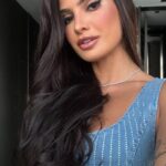 Marina Ferrari Instagram - LANÇAMENTO Braé Stages : reconhece as diferentes etapas e necessidades de cabelo para atender cada mulher. HOJE usei a Hydration, poderoso tratamento que combina em sua fórmula extrato de aloe vera e aminoácidos, Limpa e trata de forma eficaz, auxiliando na reposição da umidade perdida Cabelos restaurados, muito mais hidratados e com brilho! CUPOM marinaferrari10 @braehaircare 👸🏽🫶🏽 #brae #publi