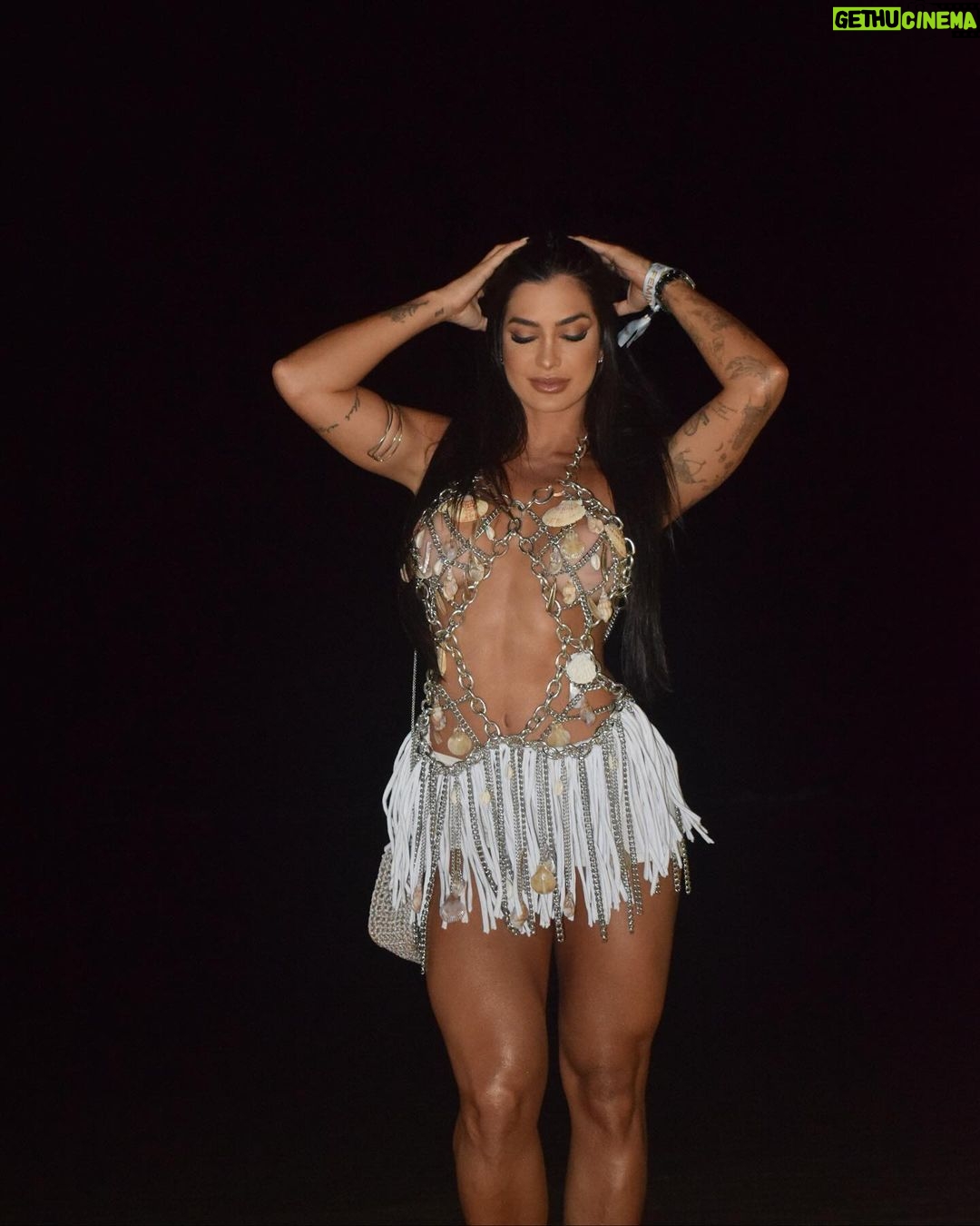 Marina Ferrari Instagram - Feliz ano novo 🧜♀️ 🫶🏽 Barra de São Miguel, Alagoas