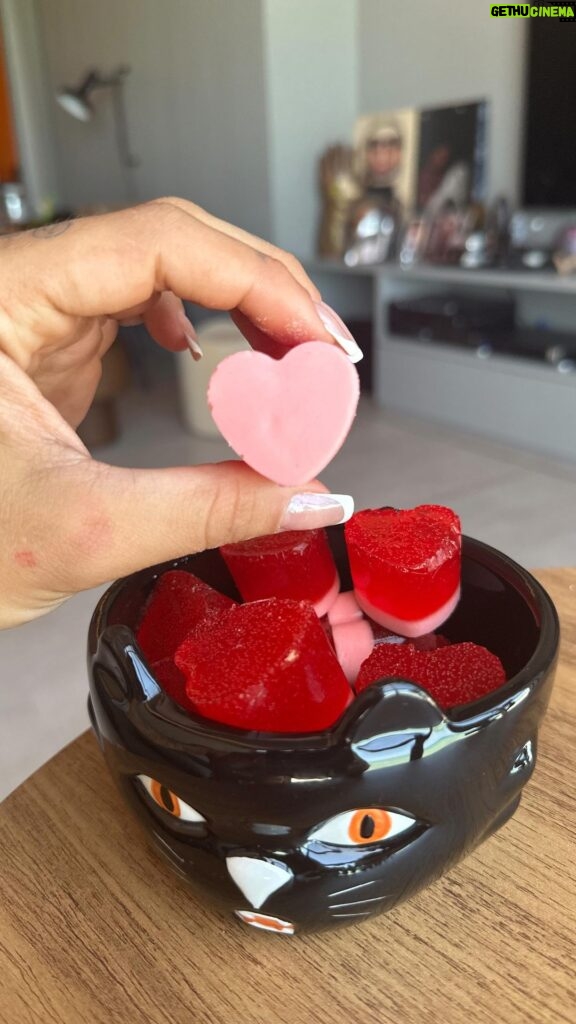 Marina Ferrari Instagram - DICA para tomar sua creatina de uma maneira mais gostosa! 😻❣️ CUPOM NA EVO 58% OFF: marinaevo (link nos stories)