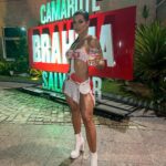 Marina Ferrari Instagram - Segundo dia de @camarotebrahmasalvador @brahmacerveja valorizem que deu trabalho colar esses brilhos 😂🫶🏽 Salvador, Bahia, Brazil