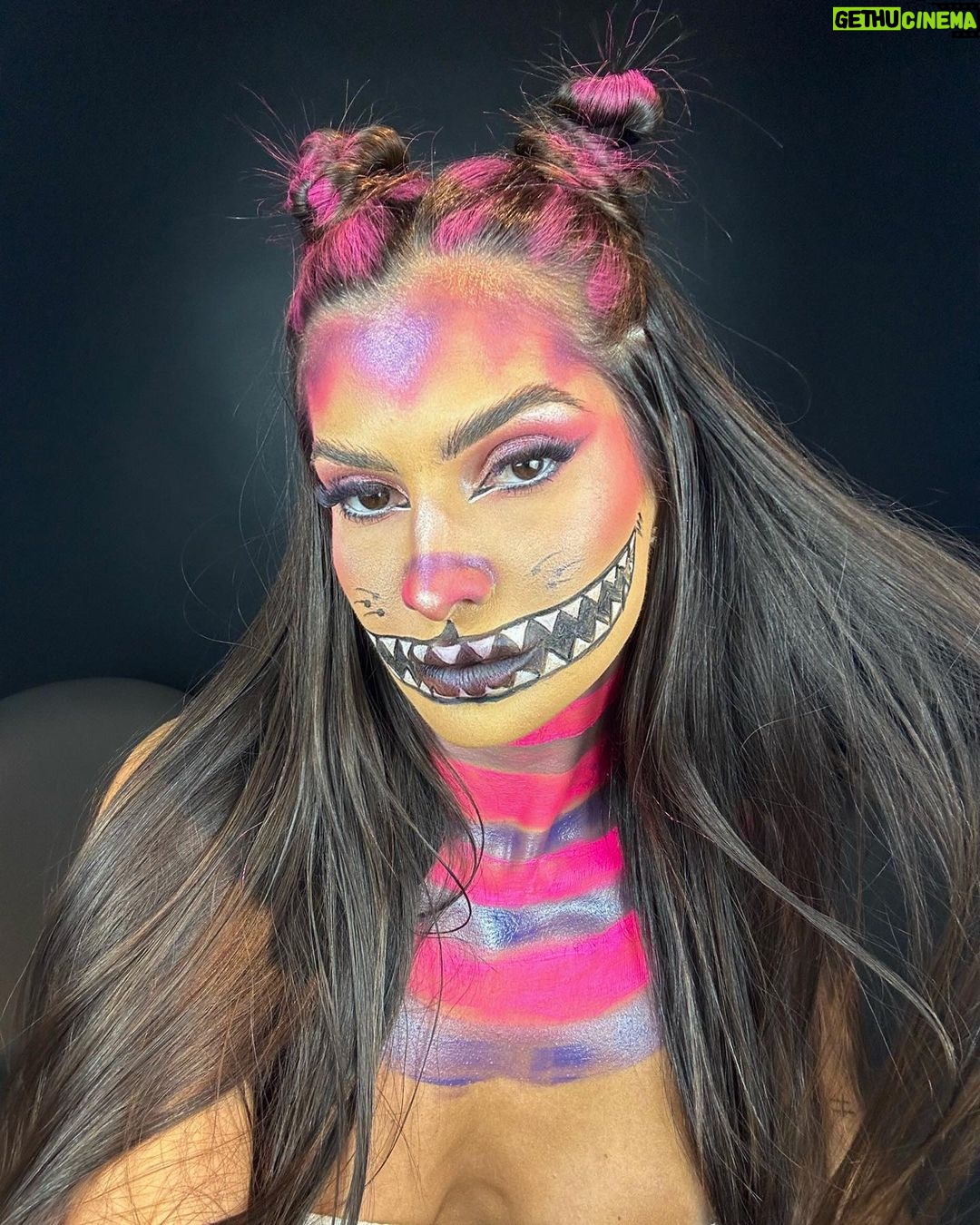 Marina Ferrari Instagram - Deixando fotinhas registradas das inspirações Halloween 2023 até agora! Quais personagens vcs querem para semana final? E qual foi a preferida?👇🏽😍 comenta aqui