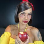 Marina Ferrari Instagram - Deixando fotinhas registradas das inspirações Halloween 2023 até agora! Quais personagens vcs querem para semana final? E qual foi a preferida?👇🏽😍 comenta aqui