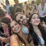 Marina Ferrari Instagram - Um resuminho das ultimas 24 hrs 🥰🫶🏽 q dia bom!! @playapipa Look @leiladenisehandmade Pipa RN