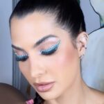 Marina Ferrari Instagram - DICA PRO CARNA: Make com strass!!! Usariam? 😍🫶🏽 eu amei