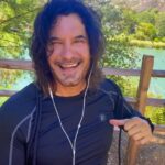 Mario Cimarro Instagram – Cual es la solución para sentirse enérgizado todo el día :  alimentarse sanamente y por lo menos tres días a la semana ejercitarse , y entre 7 y 15 minutos de cardio , intenso , yo lo intervalo entre correr , nadar y bicicleta . Tu qué haces ?  #likethesun-shop