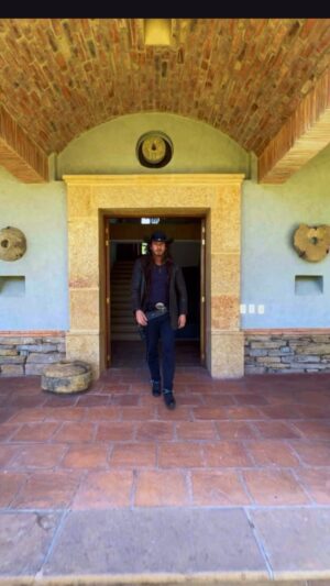 Mario Cimarro Instagram - 7 días para el estreno de Pasion de Gavilanes!
Countdown to Premiere begun , February 14 10pm/9 C