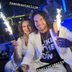 Mario Cimarro Instagram – Un puente entre sueños y realidad . Un lugar para los buscadores de aventuras, para los coleccionistas de momentos, para los alquimistas sociales , proveedores de historias para compartir,acercando la magia de las estrellas, en Marbella , Starlite , LiketheSun-shop ! Marbella, Spain