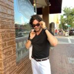 Mario Cimarro Instagram - Un mes de la herencia hispana celebrando nuestras historias ,culturas y contribuciónes, nuestra herencia ,hasta Oct 14. Si eres hispano siéntete orgulloso este mes y todos . Cuba y España desde este rincón , cual es el tuyo ?