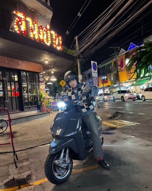 Mario Maurer Instagram - Everyday with my lam #lambretta