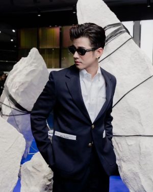 Mario Maurer Instagram - Grand opening of the 1st store in Thailand
@gentlemonster
#GentlemonsterTH
#Gentlemonster