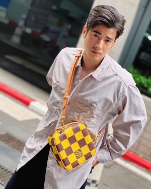 Mario Maurer Instagram - เด็กสยามครับ
#LVMenSS24  @louisvuitton