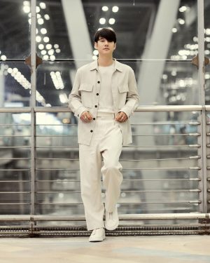 Mario Maurer Instagram - See you soon Milano! ติดตามชมแฟชั่นโชว์ #ZEGNASS24 ผ่านทุกช่องทางโซเชียลมีเดียของ @ZegnaOfficial และ Zegna.com วันนี้เวลา 19:00 น. ตามเวลาประเทศไทยกันนะครับ #ZEGNA #ZEGNASS24 #ZEGNAXMARIO