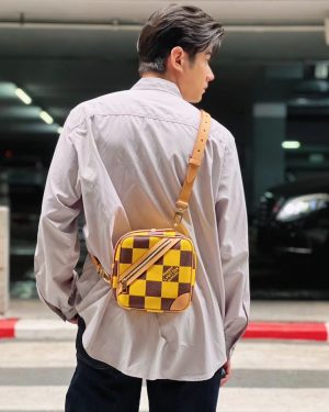 Mario Maurer Instagram - เด็กสยามครับ
#LVMenSS24  @louisvuitton