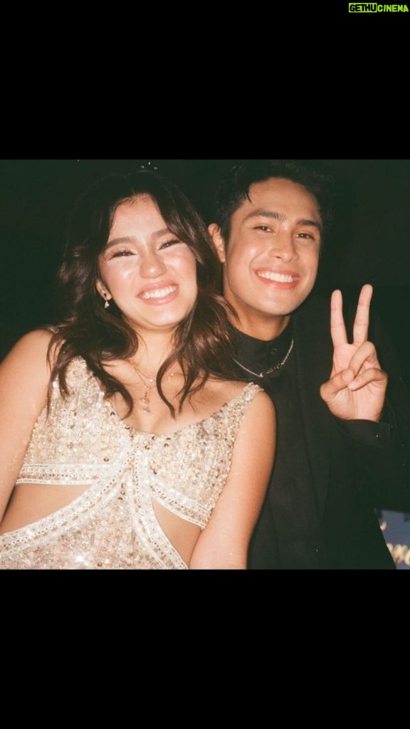 Maris Racal Instagram - these two 🤍 ‘Can’t Buy Me Love’ premieres on Netflix tomorrow! Saturday on iWantTFC and on TV5, A2Z and KOL on Monday! #CantBuyMeLove