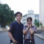 Maris Racal Instagram - Meet Sarah and Andrew ✨ Simula Sa Gitna now streaming on Prime Video! Directed by @tonetjadaone (direk thank you dito! mahal kita walang halong bola 🥺) Thank you @project8projects @animastudiosph and @primevideoph for this big big opportunity 🤍