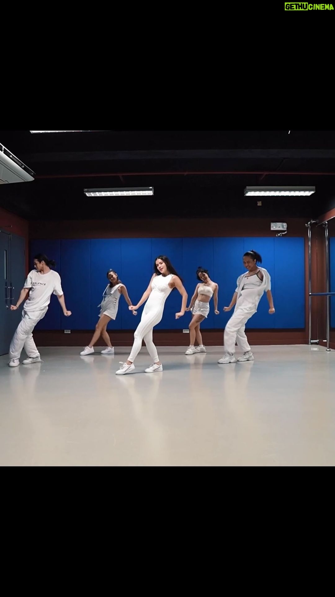 Maris Racal Instagram - i can finally share this!! the official carelessly dance video is now up on my channel! ππΊπ»