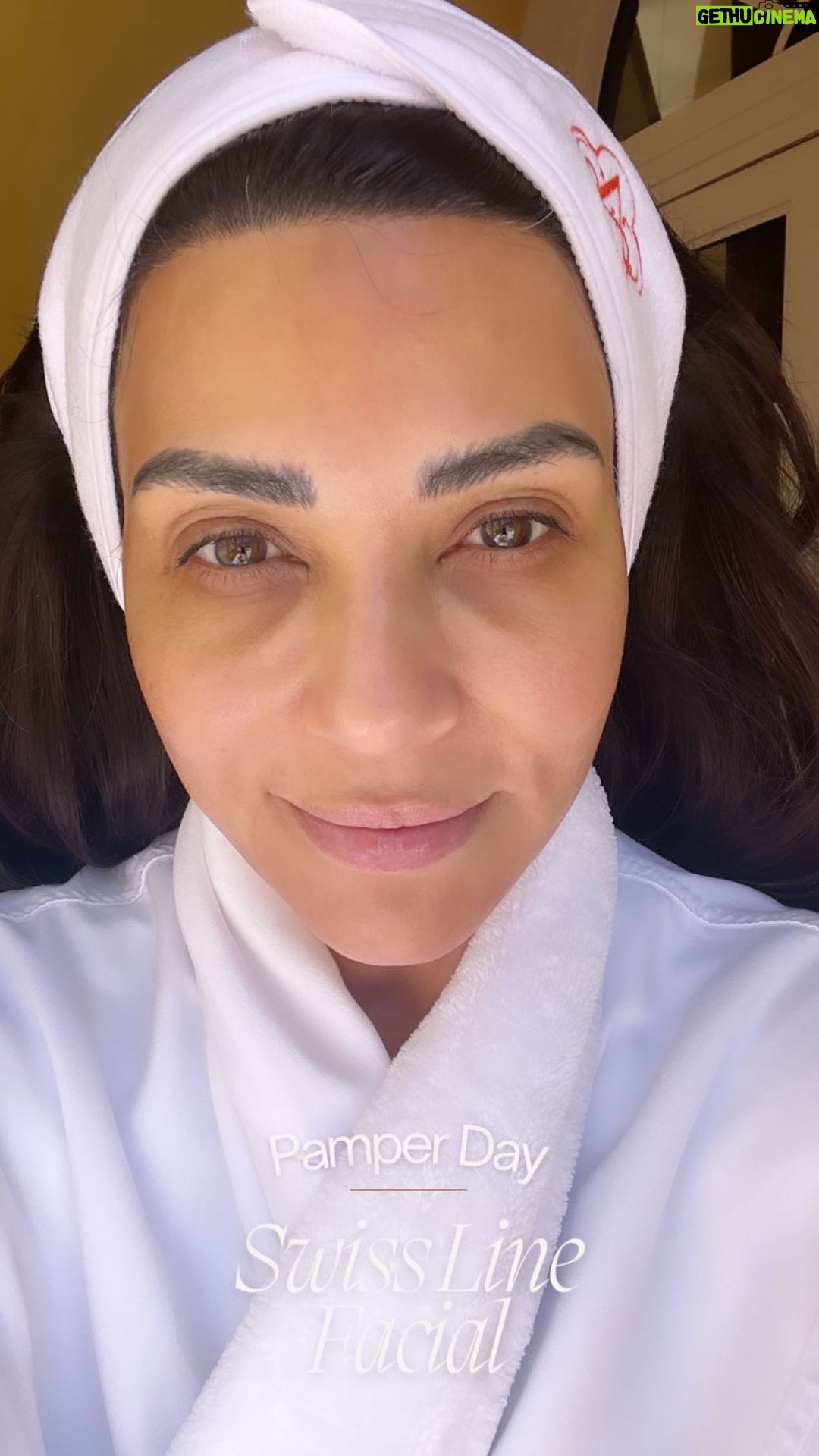 Marisol Nichols Instagram - Spoiling myself 💕Combining hot and cold therapy, absolutely loved my @swissline.skincare facial A pampering experience like no other 🧖♀️💆♀️ @swissline.skincare @acqualinaresort #swisslinefacial #beauty #acqualinaresortandspa #swisslineskincare Miami, Florida