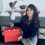 Marisol Nichols Instagram - Guess what I’ve got in my bag 👛 Sharing with you my daily must-haves and essentials that keep me going! 👜 Watch out for Part 2. #WhatsInMyBag #MarisolNichols