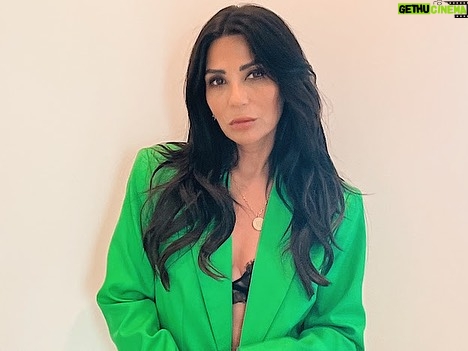 Marisol Nichols - 11.9K Likes - Is kelly green just color the best color or what? 💚🔥 #SundayStyle