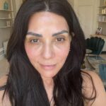 Marisol Nichols Instagram - When you find something that works…stick with it Whenever I travel for filming I seek out the local med spa’s and find who does Laser G whether I’m in Canada, Atlanta, or at home in LA #sundayskincare Los Angeles, California