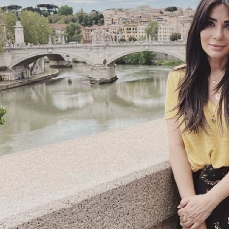 Marisol Nichols Instagram - My happy place 💛 Italy