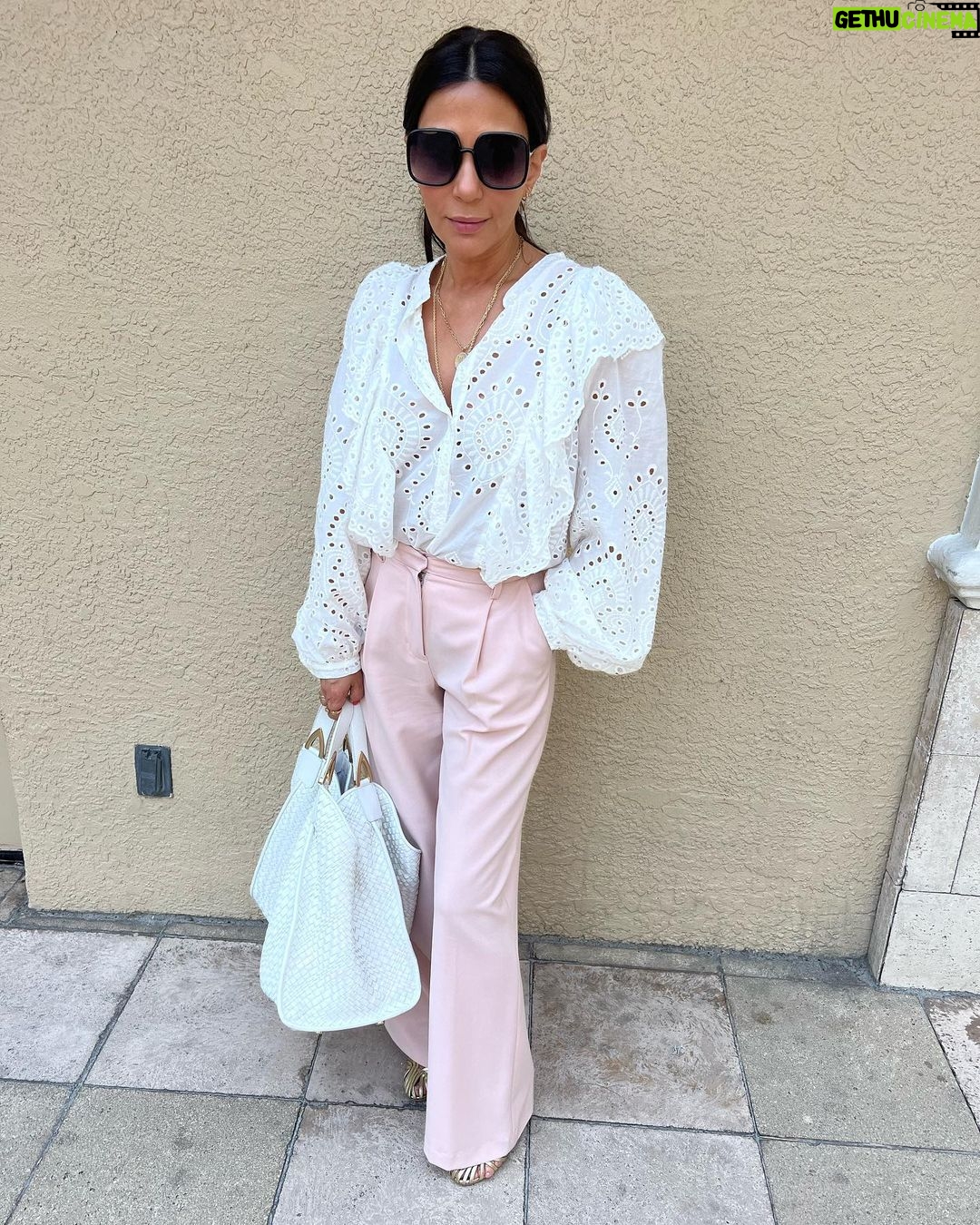 Marisol Nichols Instagram - Because baby pink is always 💕