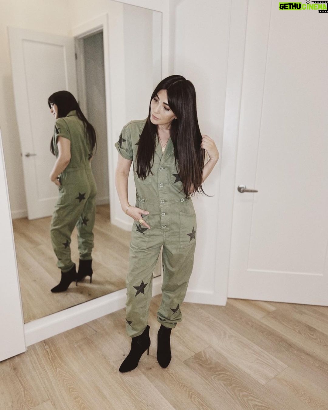 Marisol Nichols Instagram - Mirror mirror on the wall… (Insert caption below)