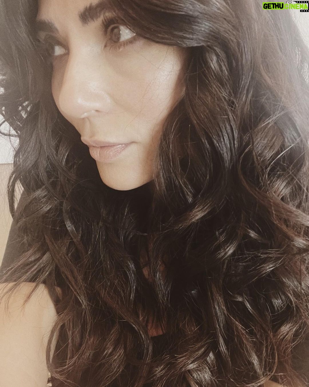 Marisol Nichols Instagram - Curly hair don’t care