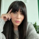 Marisol Nichols Instagram - When you stay home because your new puppy cries when you leave 🐶 Happy Monday everyone 🤍