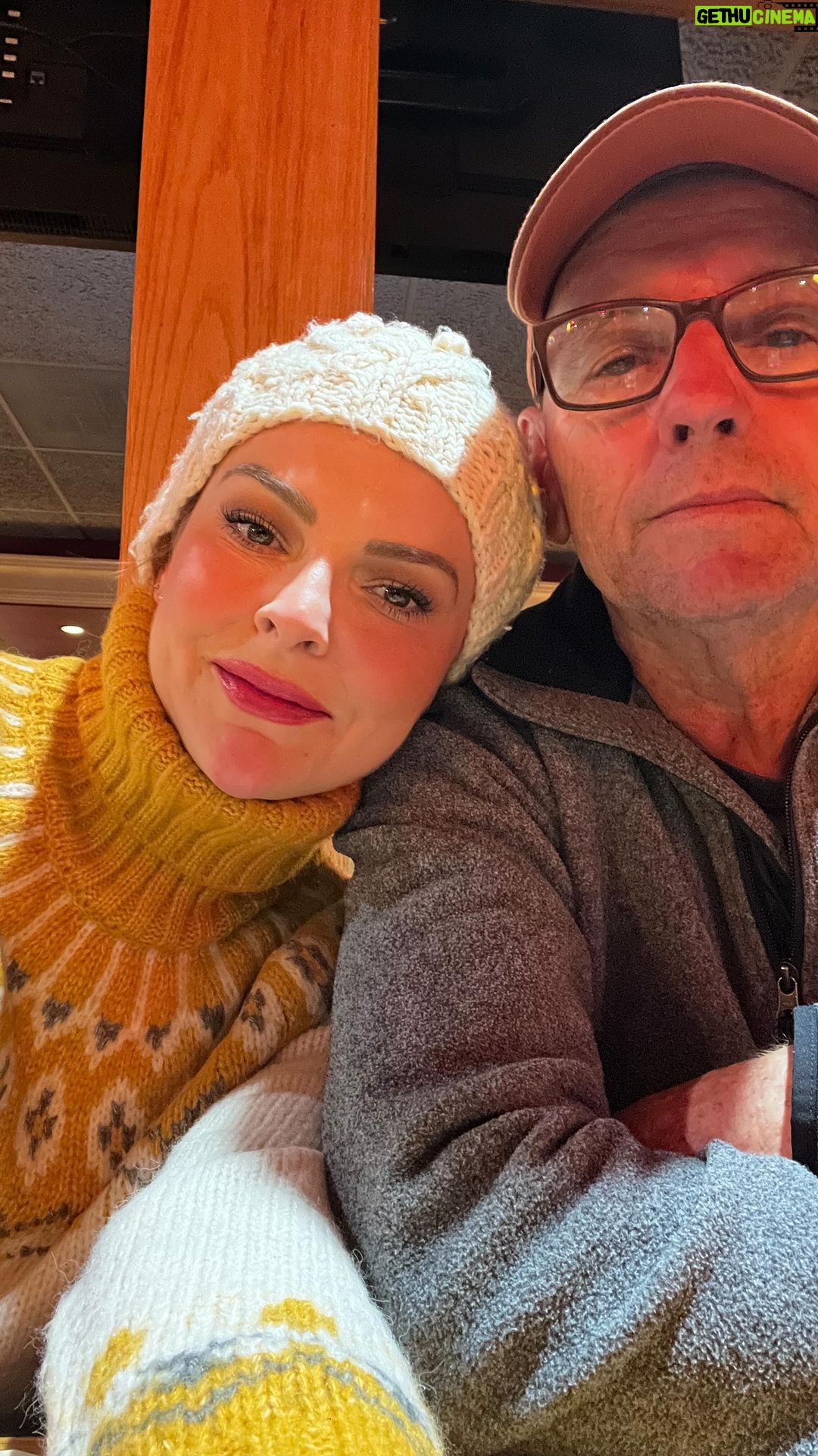Marjorie de Sousa Instagram - Feliz cumpleaños yayo 😁❤️🥰🎂te amamos 🎂🥰 #2defebrero 🥰