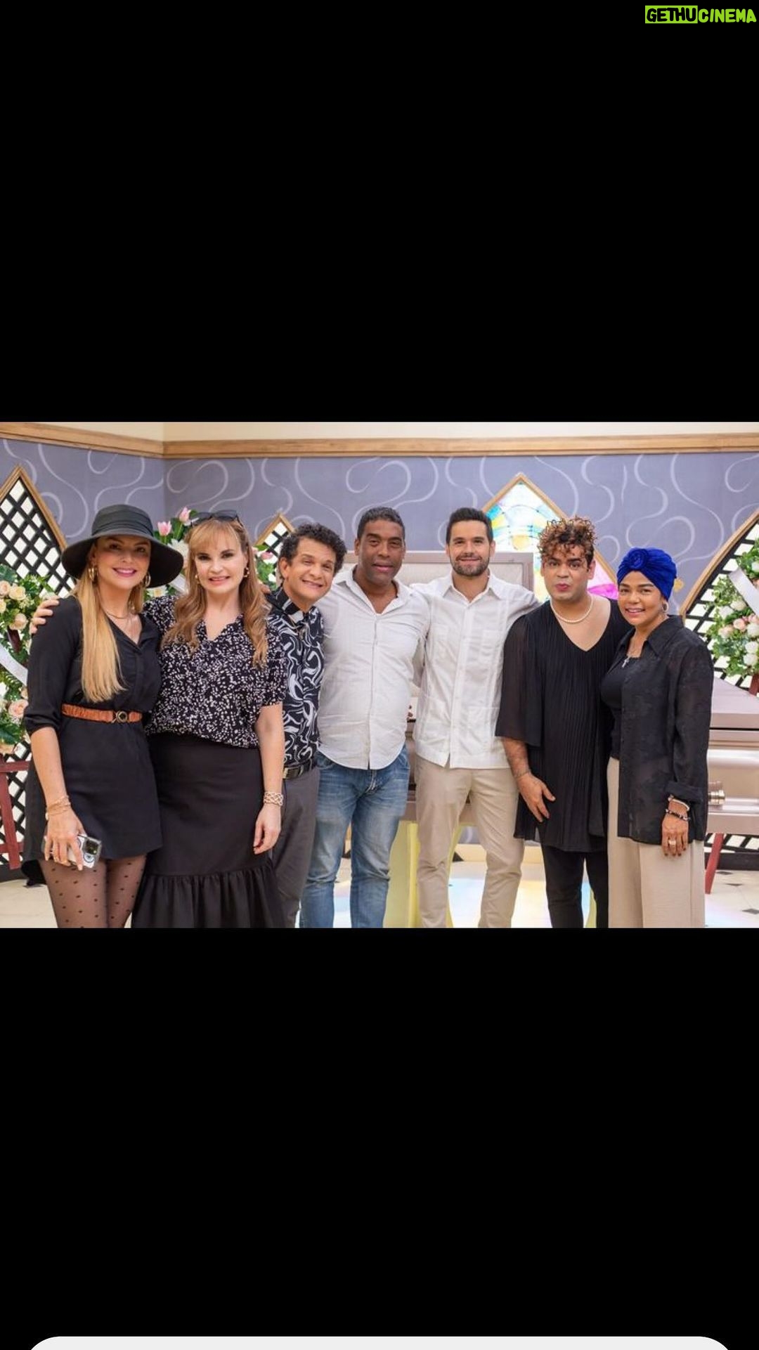 Marjorie de Sousa Instagram - Así nuestro Domingo!!! @cheddy @ortizharolin @ap_rojo rojo @eleazargomez333 @indiocine @conradosky @losvendavalesoficial @luis_alberto_cabrera_oficial @pachulishow @yasiliandujar @argenisfortuna @rafabobatv #elcolesterol #domingo #cinedominicano #republicadominicana